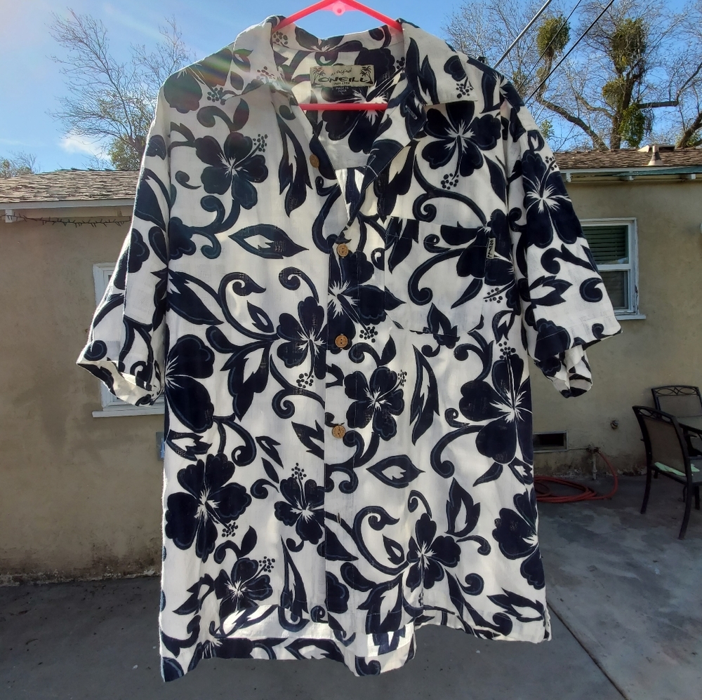 O'Neill Hawaiian Shirt. Large. Button Up. LN. White Blue. 100% Cotton.